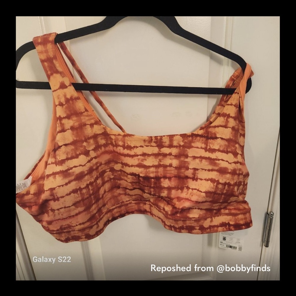 Athleta Exhale Printed Bra NWT. Size 3X/D-DD